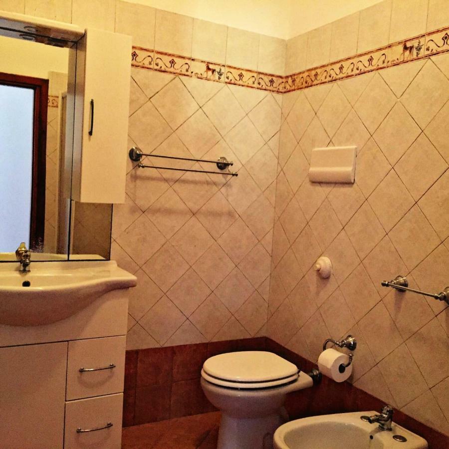 Apartment In The Center Terrasini Bagian luar foto